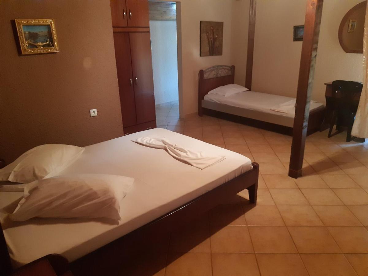 Dora Sarti Hotel Екстериор снимка