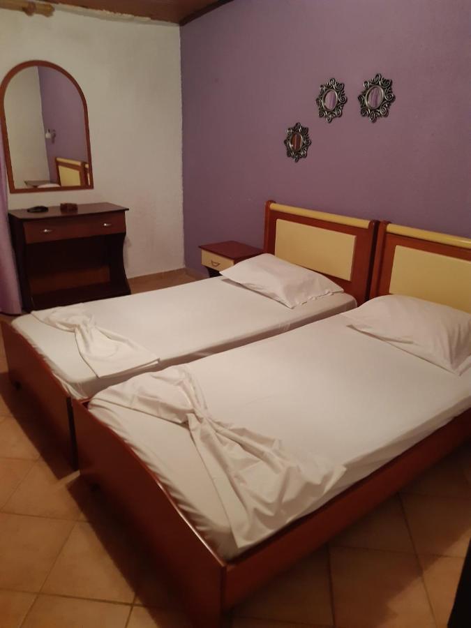 Dora Sarti Hotel Екстериор снимка