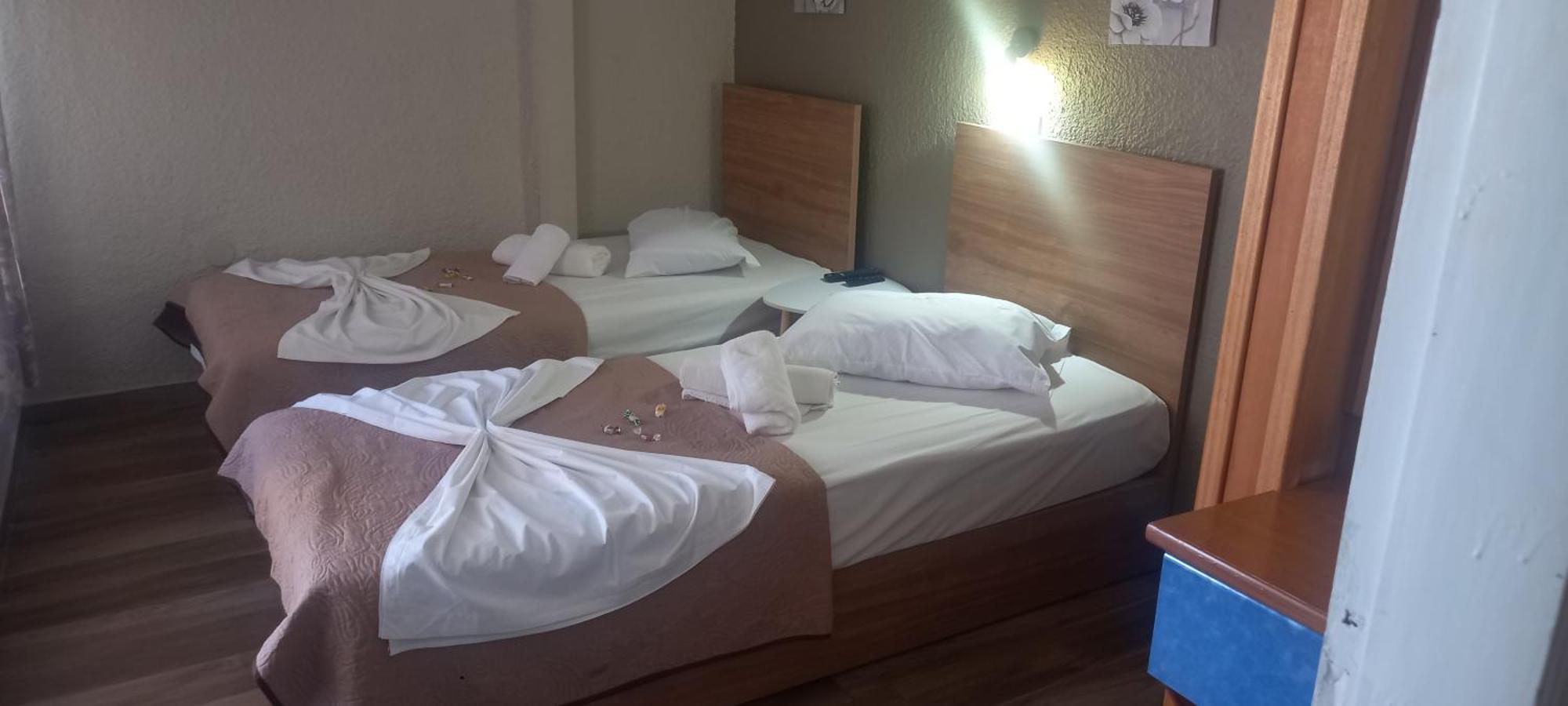 Dora Sarti Hotel Екстериор снимка